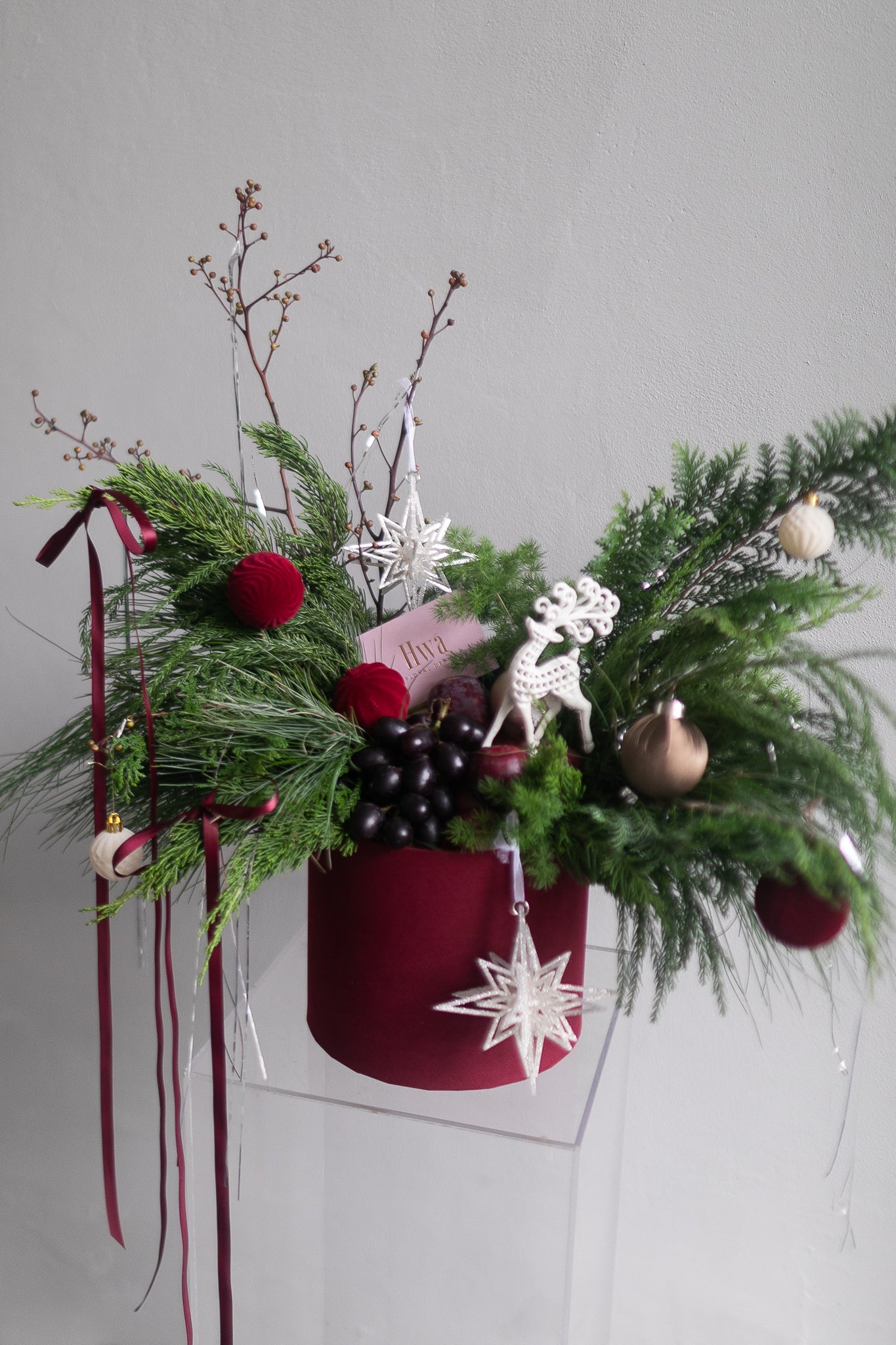 Sparkle and Sleigh Fruit Box