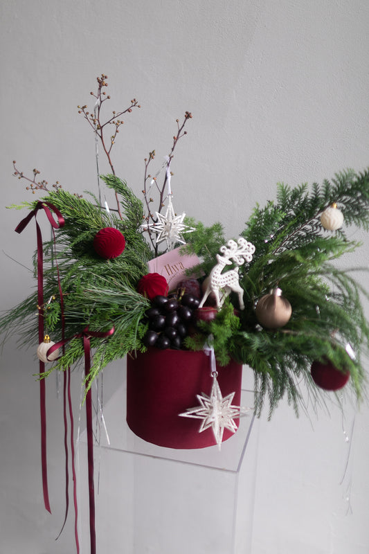 Sparkle and Sleigh Fruit Box