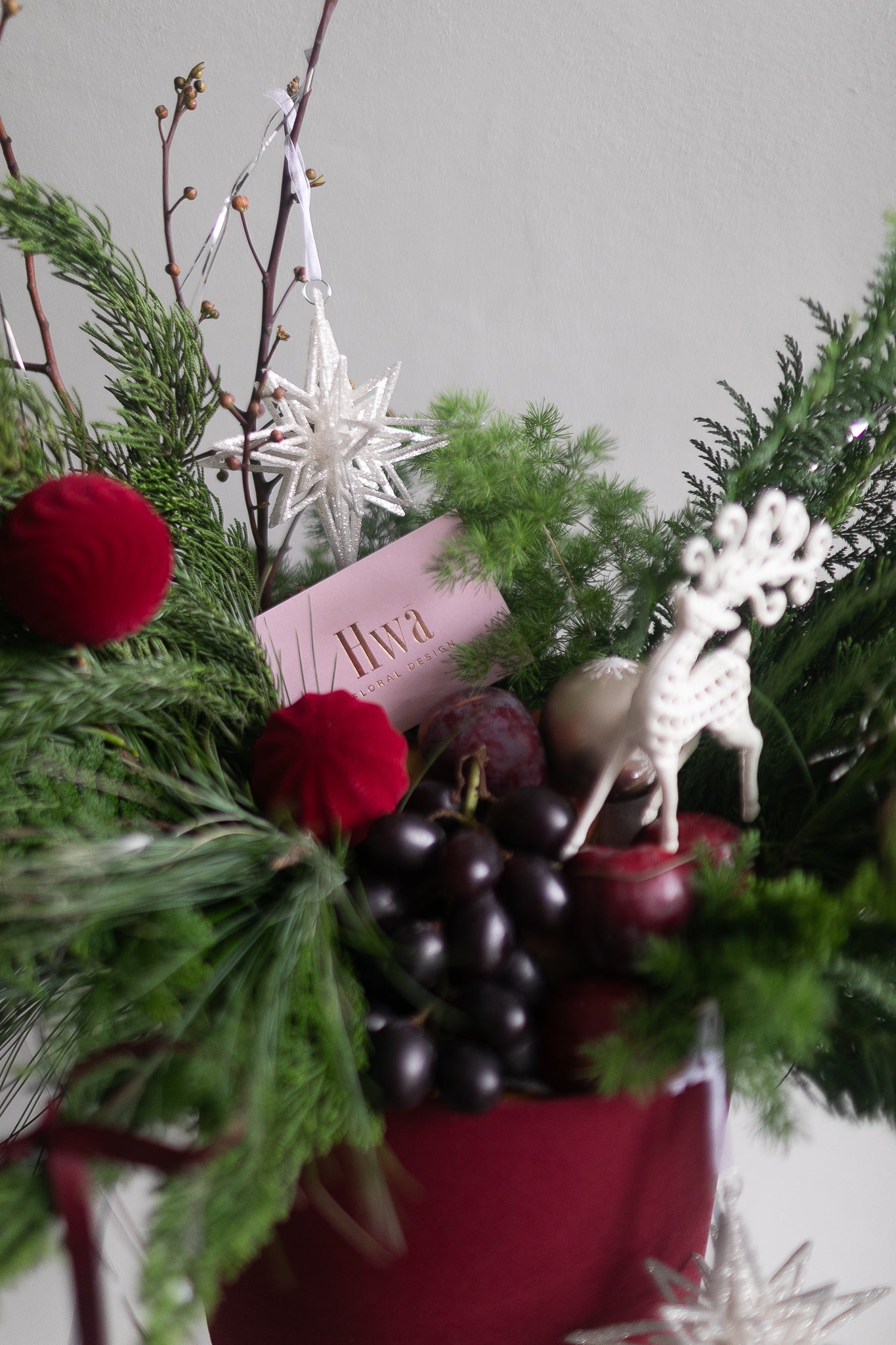 Sparkle and Sleigh Fruit Box