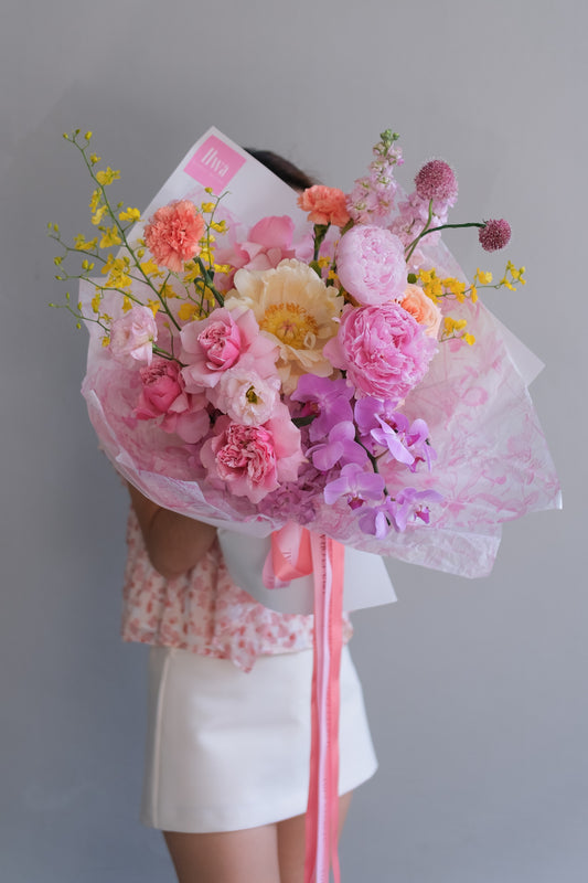 Omakase In Her Light