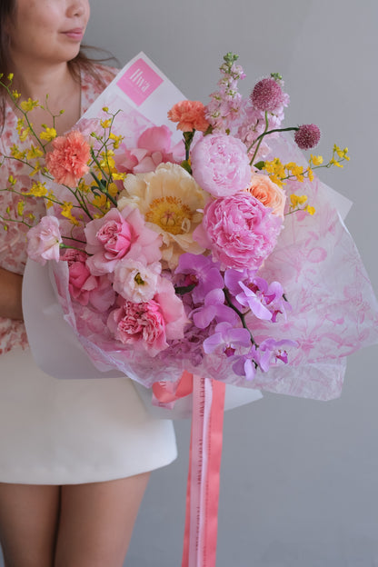 Omakase In Her Light