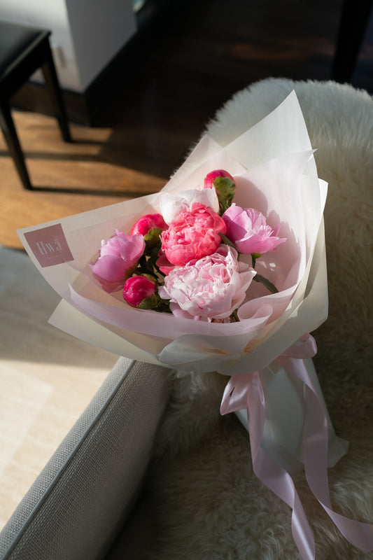 Peonies à la Bouquet