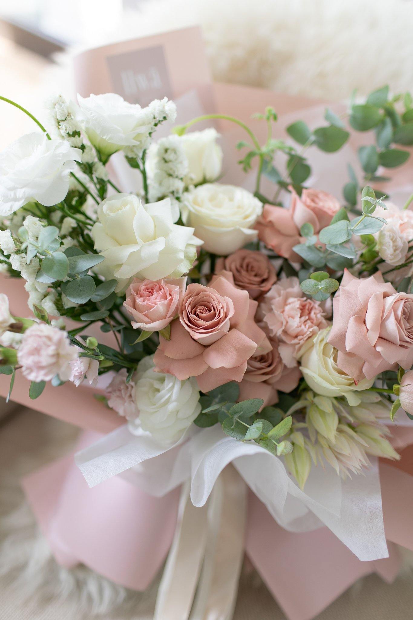 Meet Me In Paris - Hwa Floral